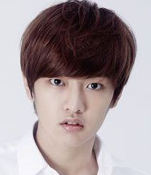 Korean Singer Shin Won-ho