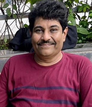 Hindi Screenplay Writer Aashu Patel