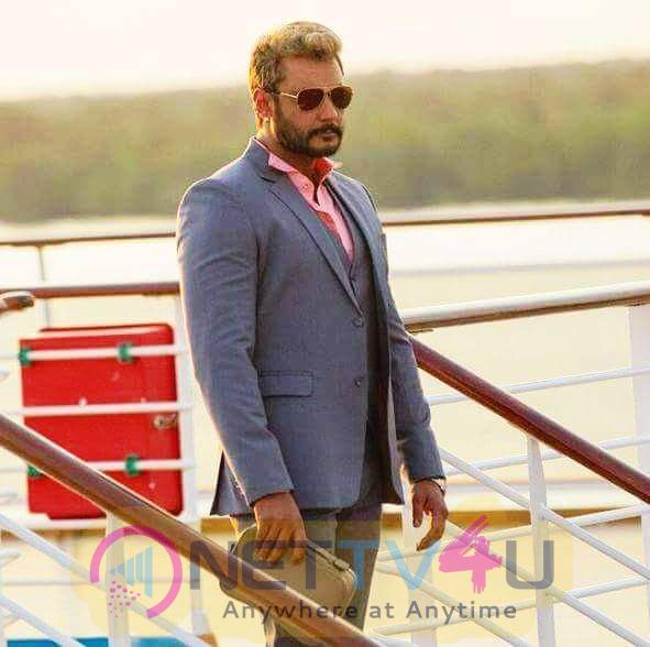  Chakravarthy Kannada Movie Attractive Photos Kannada Gallery