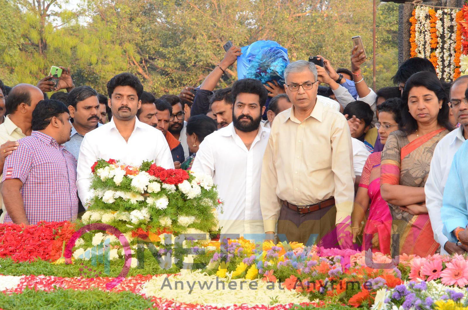  NTR Family Members At NTR Ghat Photos Telugu Gallery