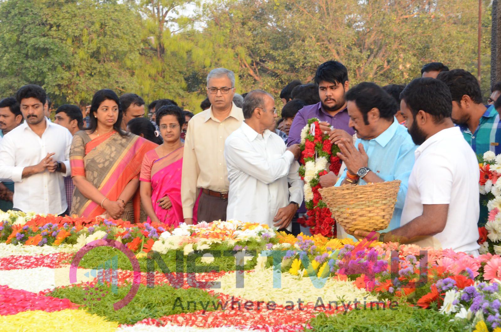  NTR Family Members At NTR Ghat Photos Telugu Gallery