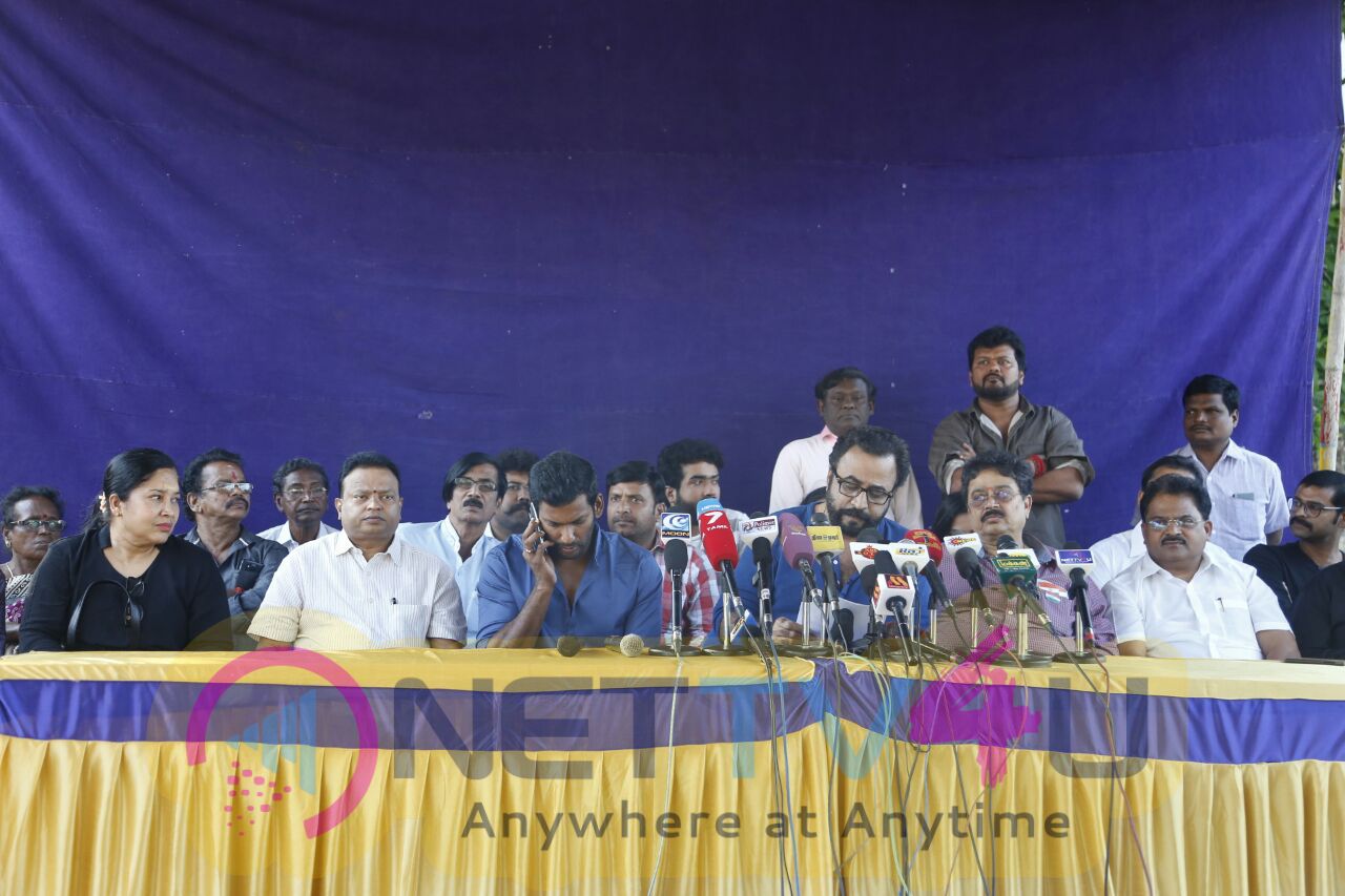 Nadigar Sangam Urgent Press Meet For Jallikattu Tamil Gallery