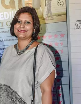 Hindi Assistant Director Lara Bhalla