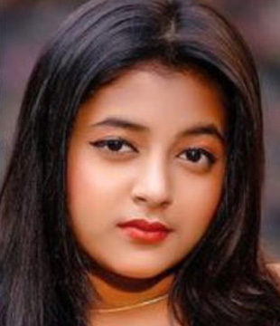 Marathi Actress Rashi Shinde