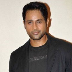 Manoje Biddvai Hindi Movie Actor