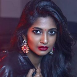 Tamil Movie Actress Keerthi Pandian