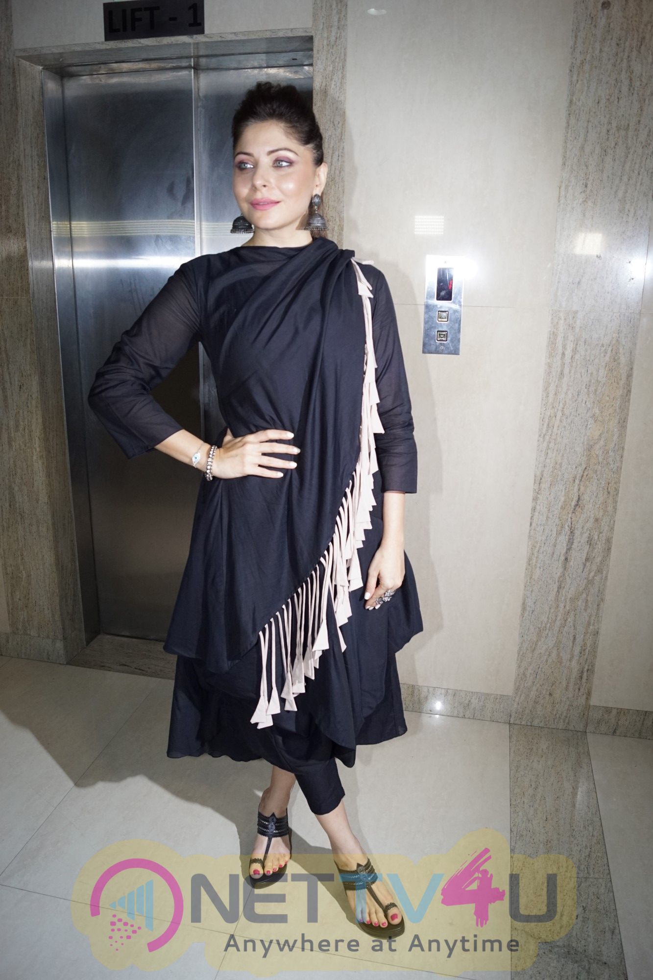 Kanika Kapoor Launch Of First Ever Devotional Song Ik Onkar Hindi Gallery