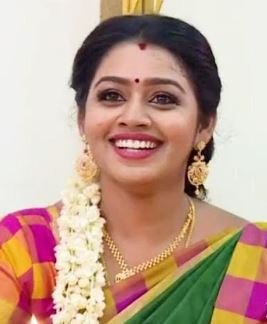 Tamil Tv Actress Gayathri Yuvraj