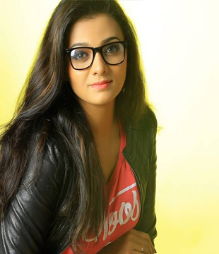 Malayalam Tv Actress Diya Parveen