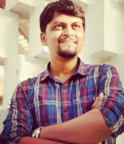 Mahesh Kore Marathi Art Director