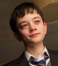 Lewis MacDougall English Child Artist