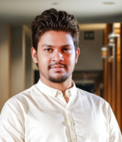 Thanura Madhugeeth Sinhala Singer