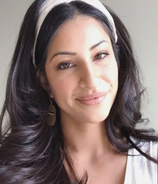 English Tv Actress Richa Moorjani