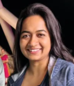 Shalini Patle Hindi Fashion Designer