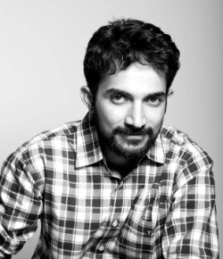 Yogesh Chiplunkar Hindi Photographer