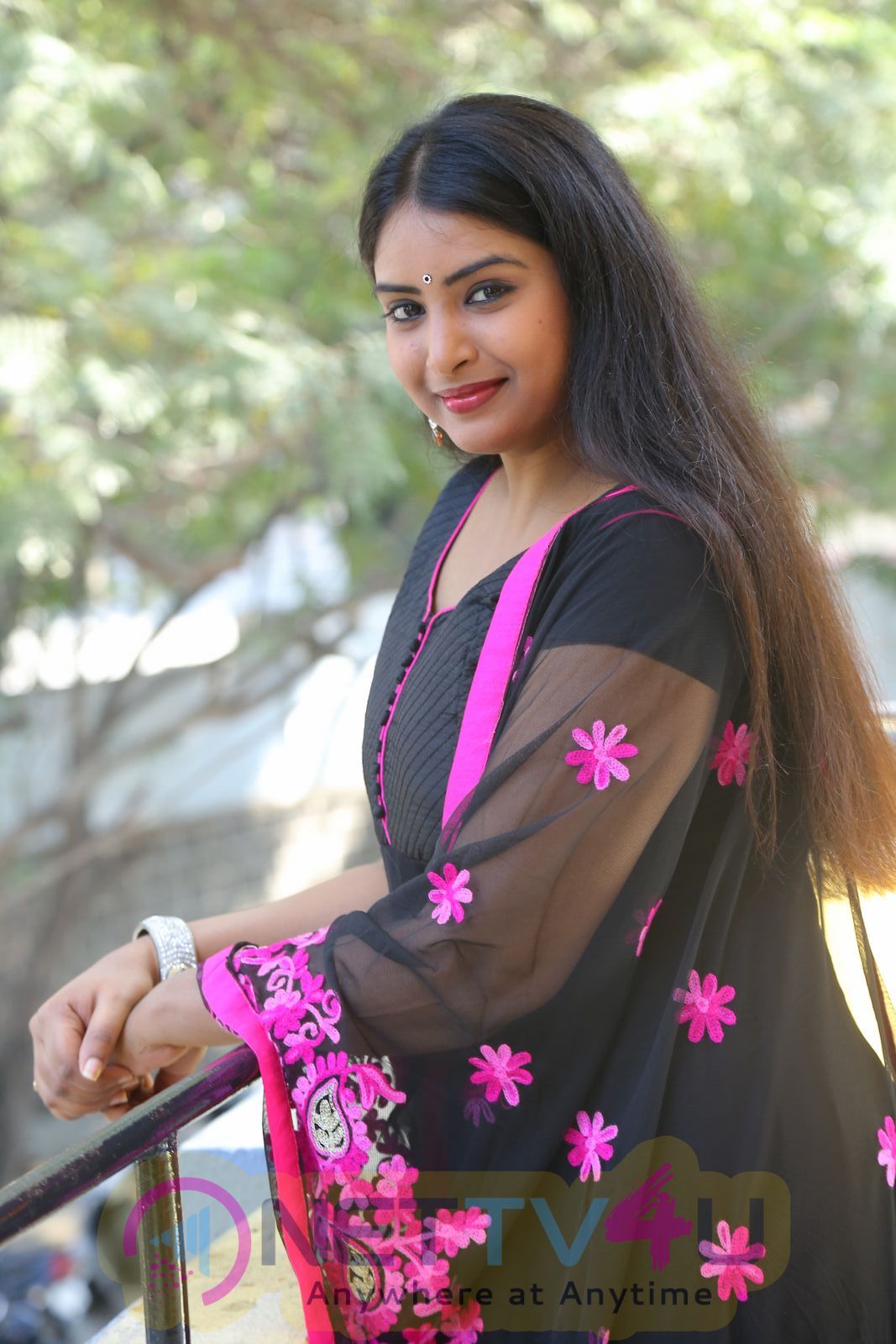 Actress Poorni Smart Looking Images Telugu Gallery