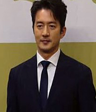 Korean Actor Jung Joon-ho