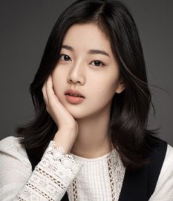 Movie Actress Shin Soo Yeon Biography, News, Photos, Videos | NETTV4U