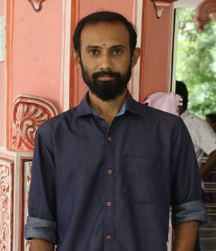 Tamil Director Mano Karthikeyan