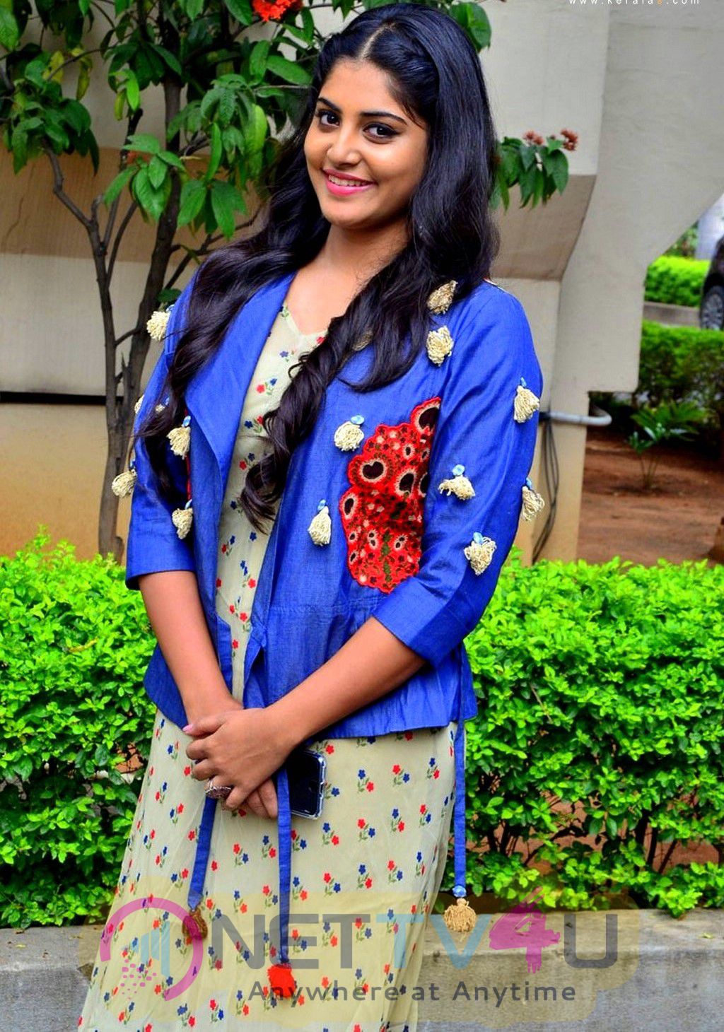  Actress Manjima Mohan Latest Photo Shoot Telugu Gallery