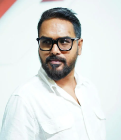 Luckky Sahu Urdu Makeup Artist