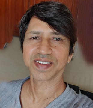 Hindi Director Anil Senior