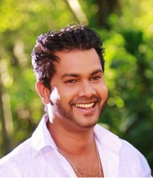 Sinhala Singer Eranda Pathum