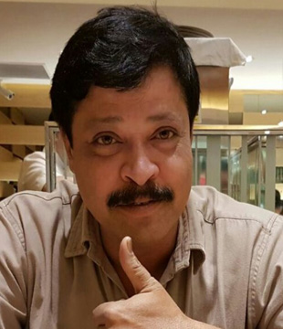 Malayalam Director Suresh Krishnan