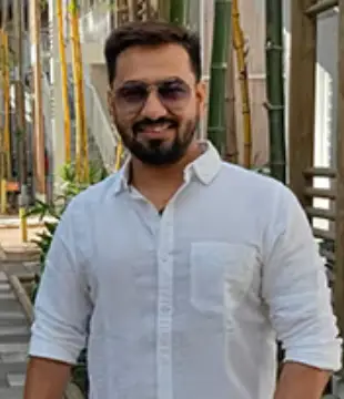 Hindi Director Aditya Aawaandhe