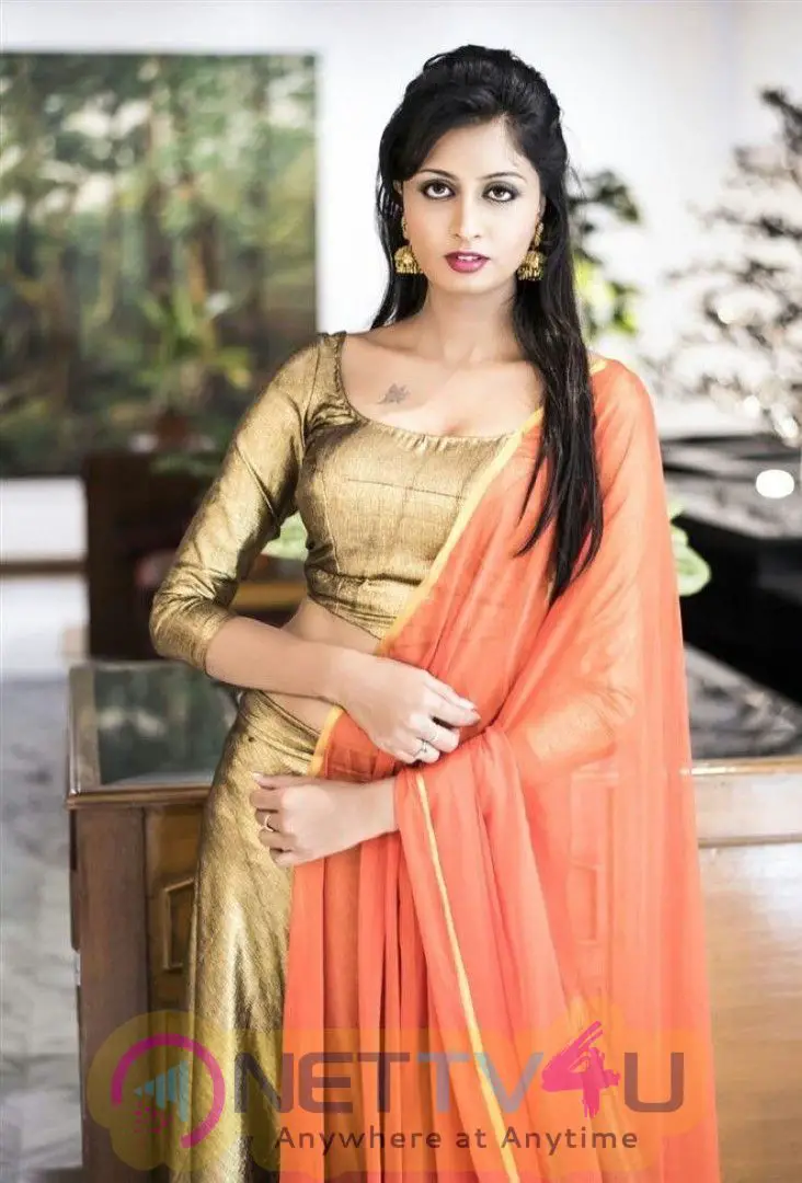 Actress Subha Raksha Hot Photoshoot Stills 574782 Galleries And Hd Images