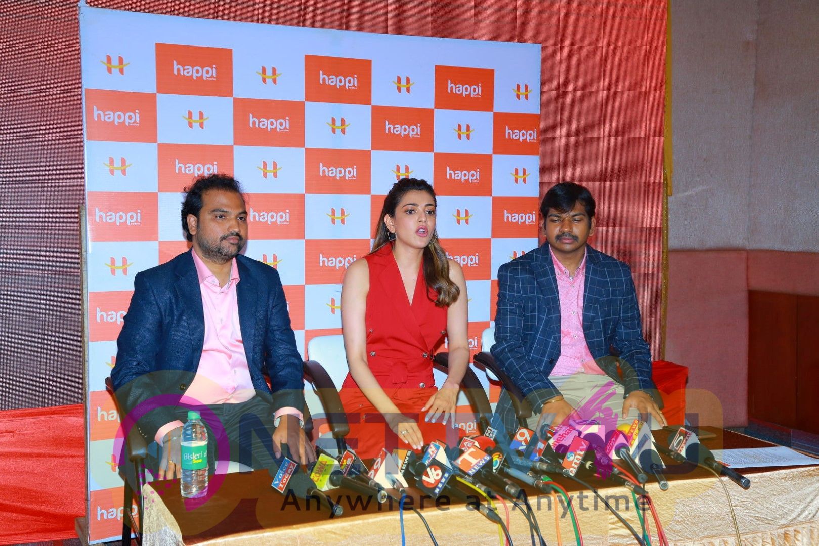 Grand Launch Of Happie Mobiles  At Hanumakonda Launching By Tollywood Actress Kajal Agarwal Best Images  Telugu Gallery