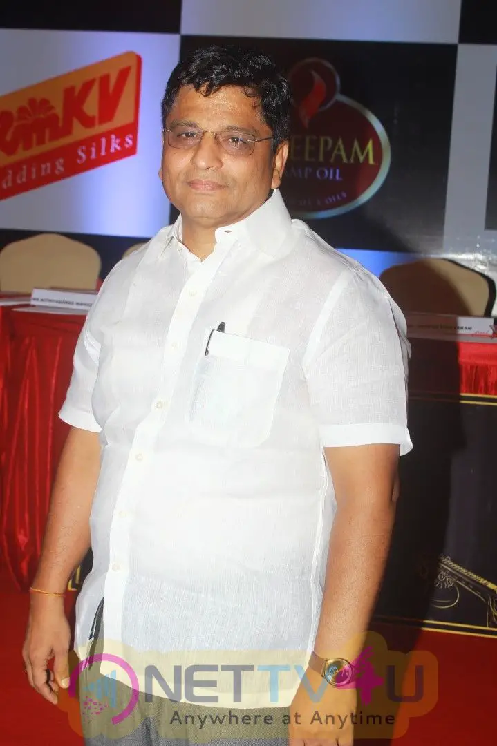Music Director Ramesh Vinayakams Class Of Class Event Press Meet Stills  Tamil Gallery