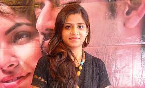 Marathi Singer Jayashree Karambelkar