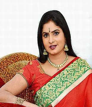 Telugu Anchor Anchor Subhashini