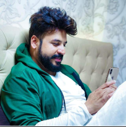 Sunny Kalra Hindi YouTuber