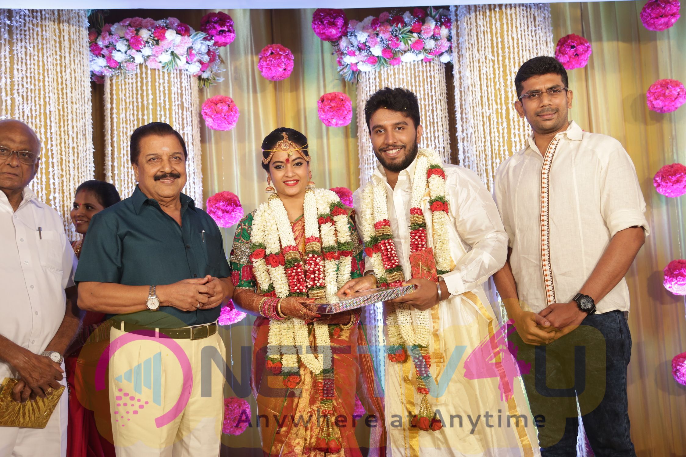 Actress Suja Varunee And Sivakumar Wedding Stills Tamil Gallery