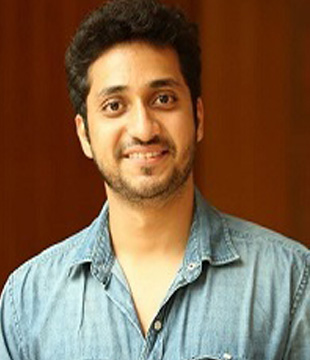 Marathi Actor Sainkeet Kamat