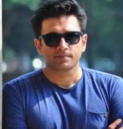 Vivek Gomber Hindi Director