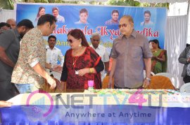 Actor Naresh Birthday Celebrations Excellent Photos Telugu Gallery