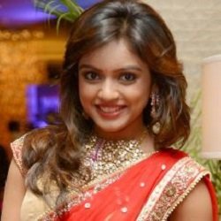 Telugu Movie Actress Vitika Saru