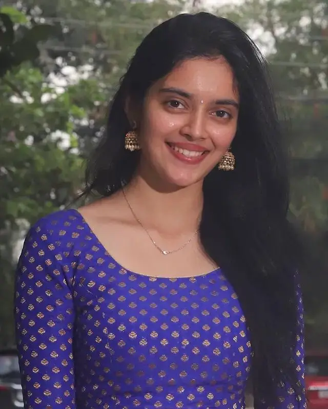 Telugu Actress Kushitha Kallapu