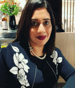 Meenakshi Iyer Tamil Playback Singer