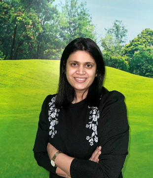 Hindi Associate Director Tanvi Aggarwal