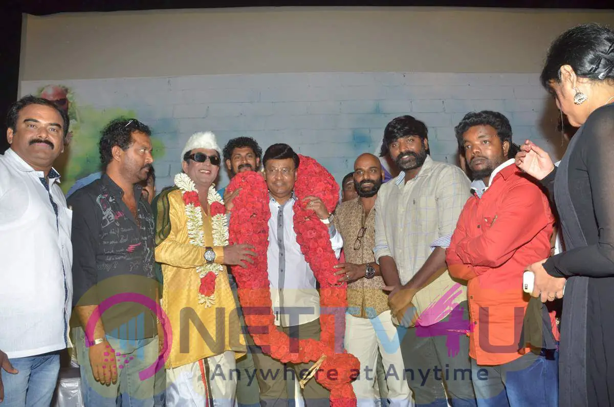Engeyum Naan Iruppen Tamil Movie Audio Launch Excellent Stills Tamil Gallery