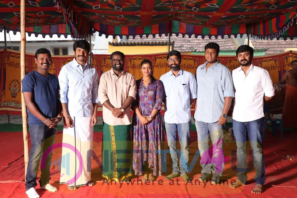 Sivakarthikeyan Productions New Movie Pooja Pics Tamil Gallery