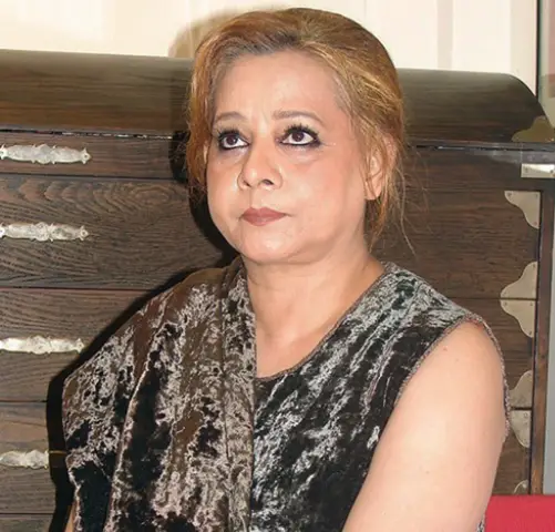 Urdu Actress Roohi Bano