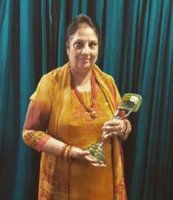 Sheela Sagar Hindi Costume Designer