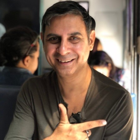 Hindi Director Karanjeet Saluja