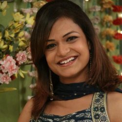 Sneha Kulkarni Marathi TV-Actress