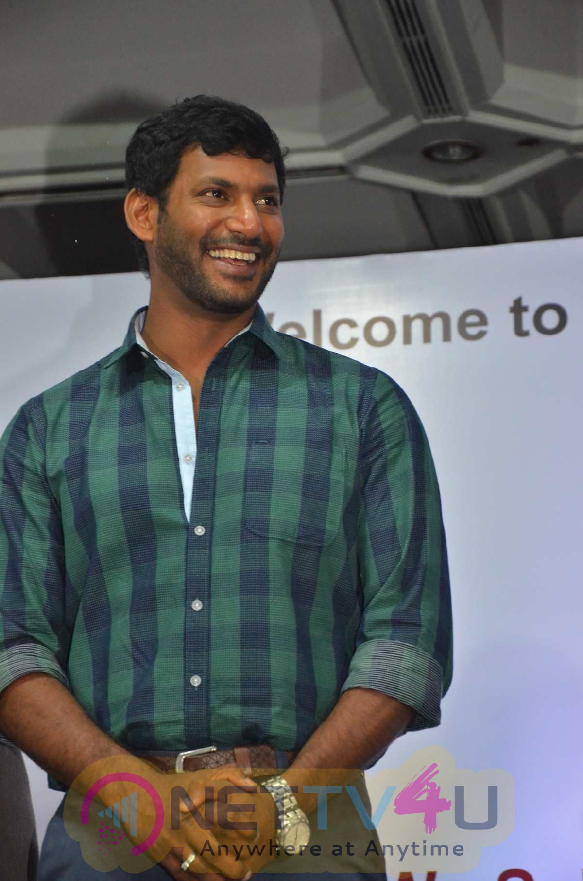  Vishal Launches HowdyDo Messaging App Photos Tamil Gallery